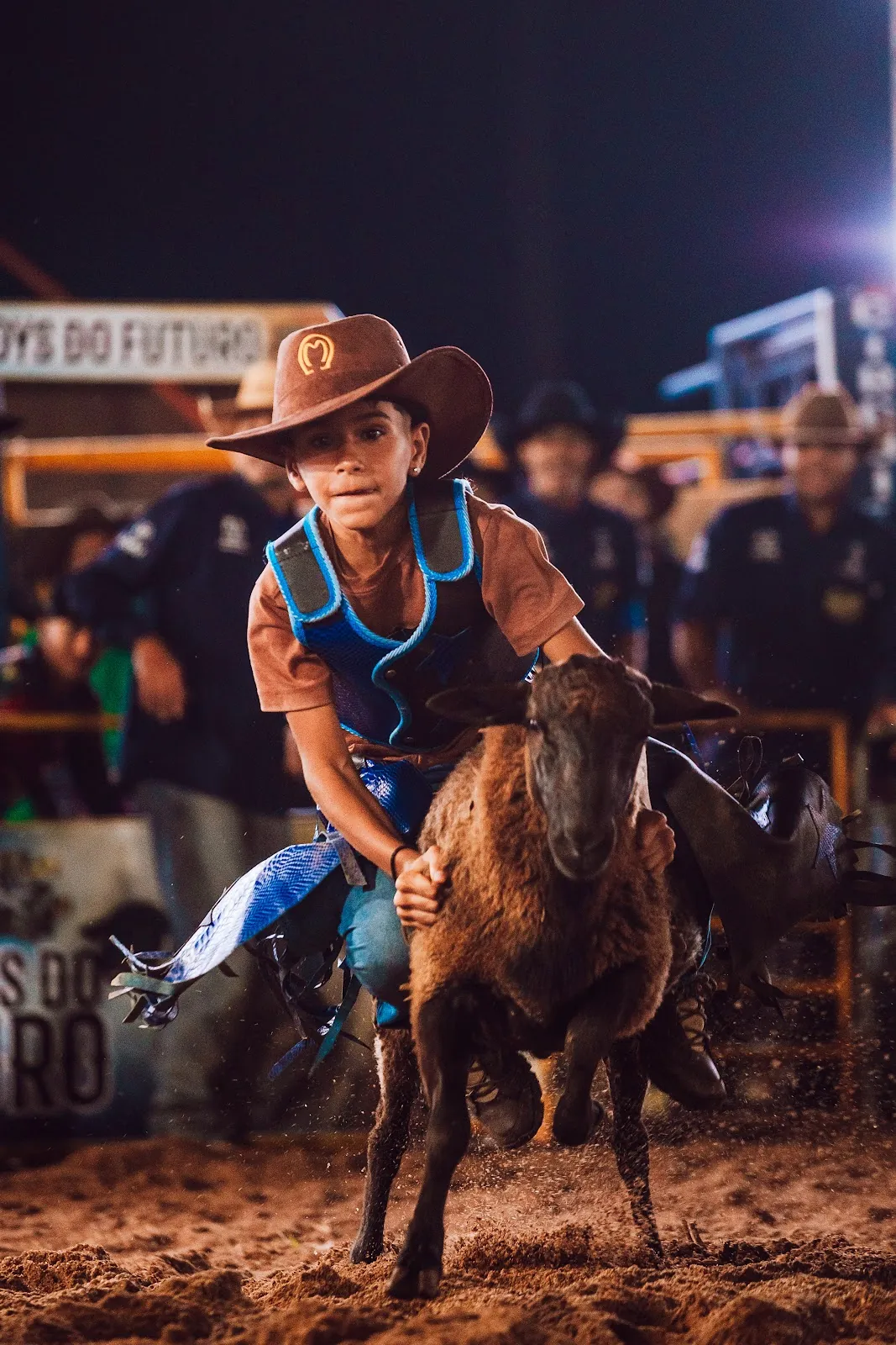 Paty Agro Show — Peão em prova de montaria